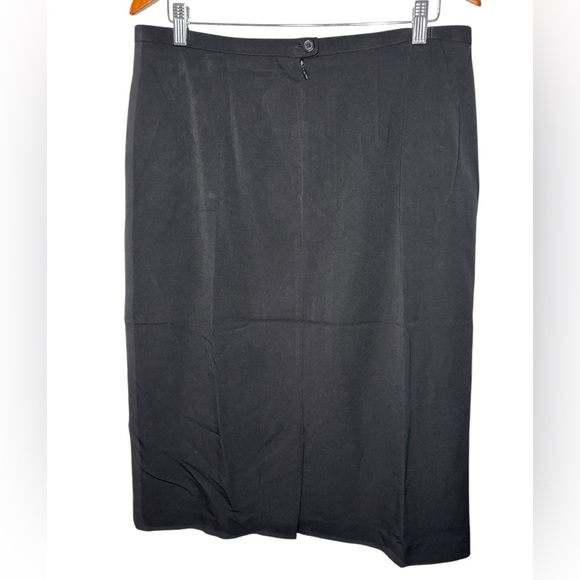 Koret Dresses & Skirts - Vintage Koret Classic Black Women's Skirt‎ Size 16